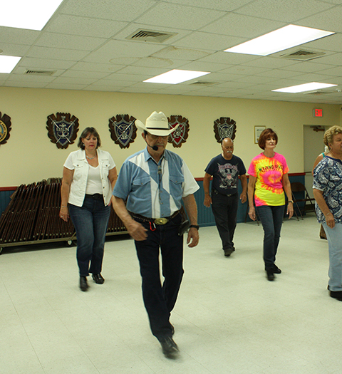 Riverhead Line Dancing